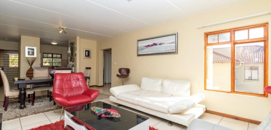 2 Bedroom Apartment / Flat for Sale in Paulshof